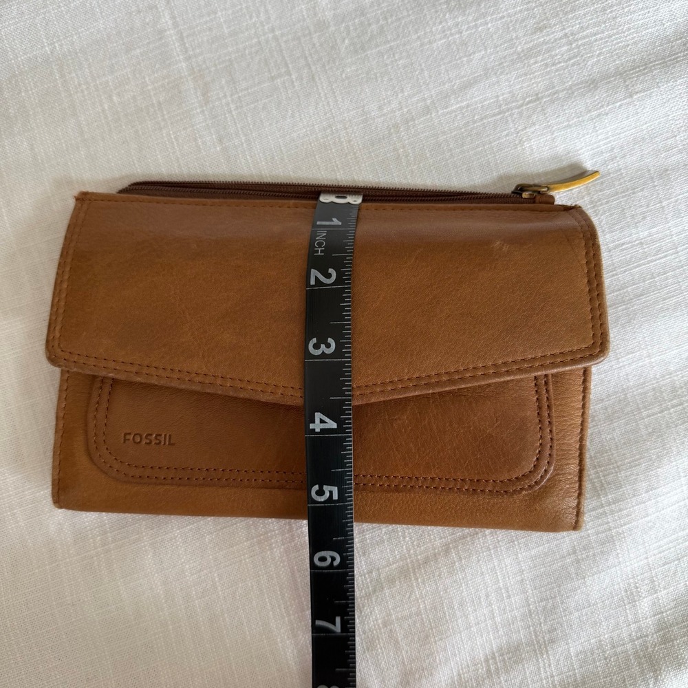 Fossil Tan‎ Leather Trifold Clutch Wallet Zip Pocket ID Window Cognac Brown - Picture 6 of 6